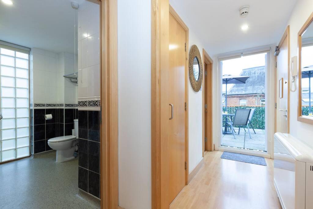 Apartment In The Heart Of The City Centre, Live Like A Local Oxford Exterior foto